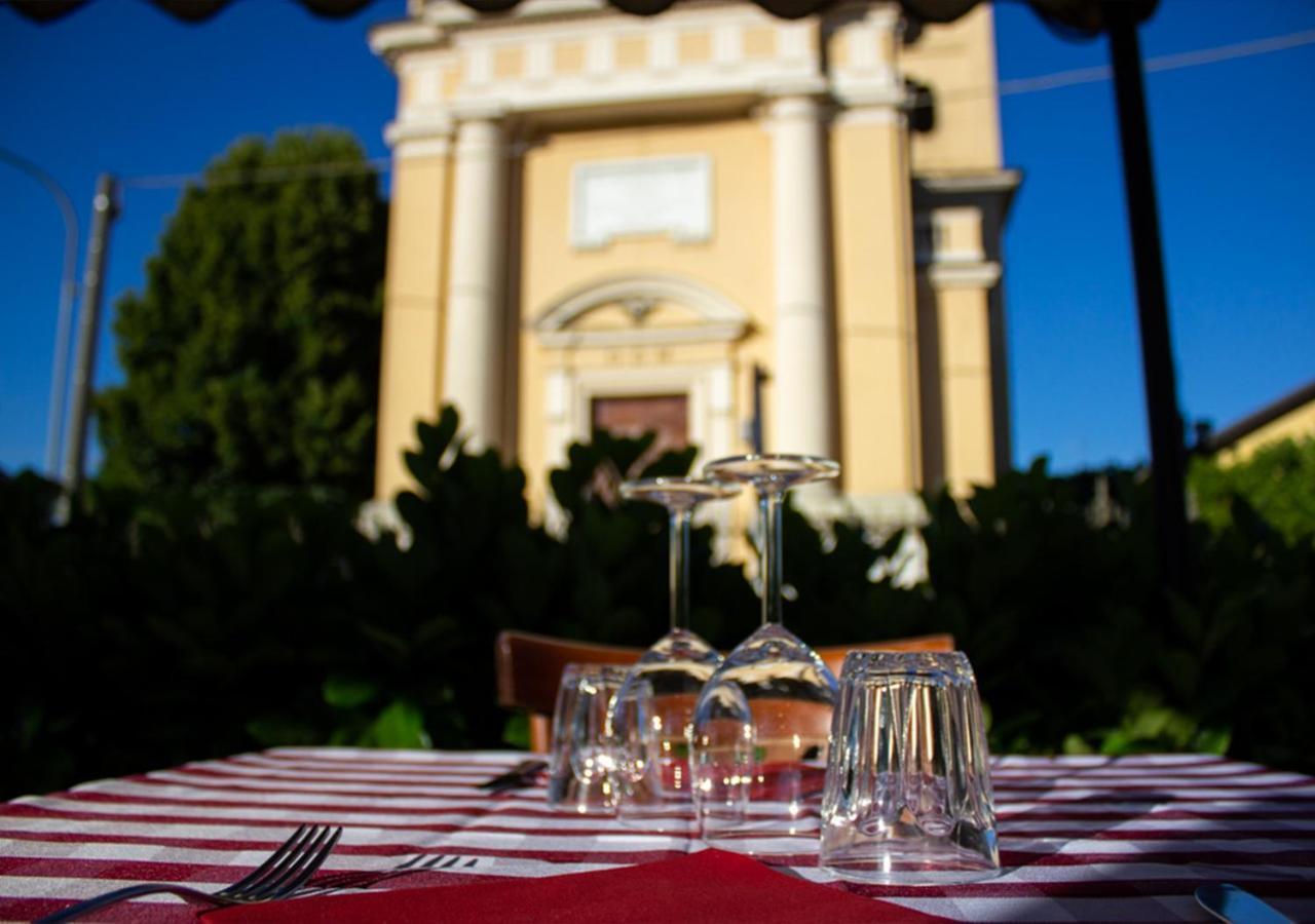 מלון Casalgrasso Trattoria Due Citroni מראה חיצוני תמונה
