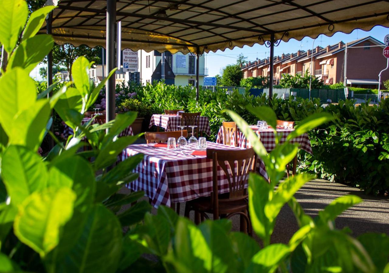מלון Casalgrasso Trattoria Due Citroni מראה חיצוני תמונה
