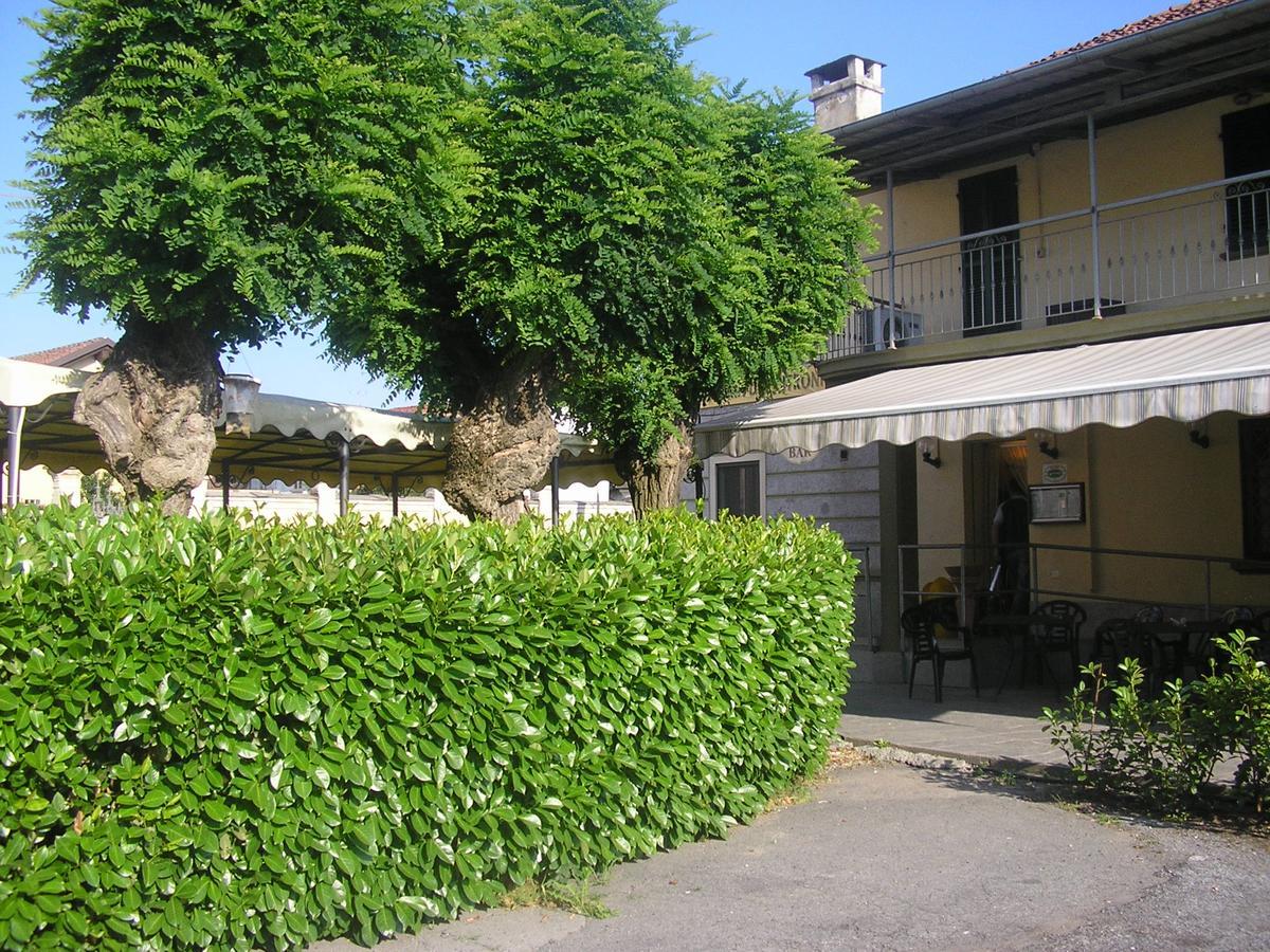 מלון Casalgrasso Trattoria Due Citroni מראה חיצוני תמונה